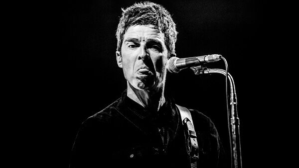 Sally Mash y Noel Gallagher 1